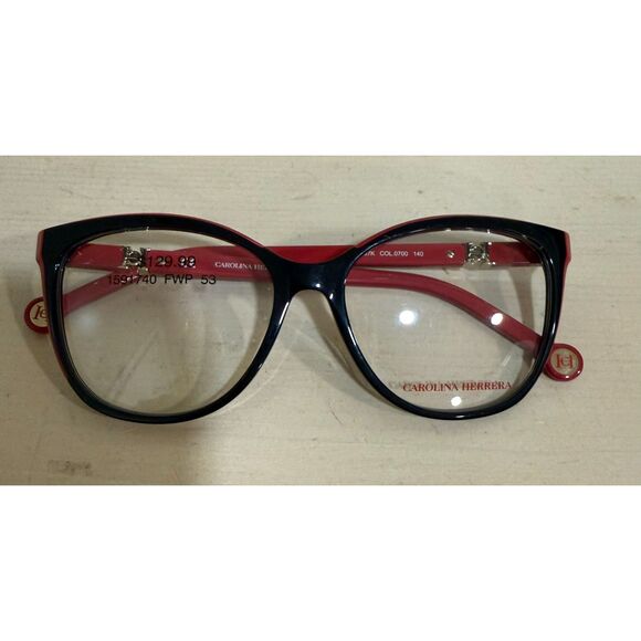 Carolina Herrera Authentic Frames main image 3